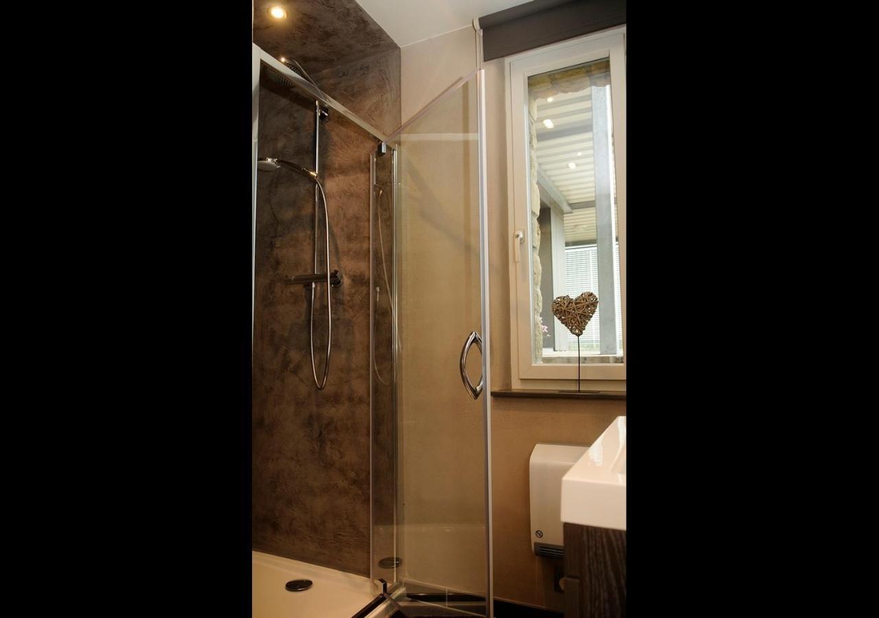 Bed and Breakfast Sur Le Tige Hamois Esterno foto